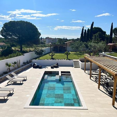 Olivea Luxury Suites Фажана Екстер'єр фото